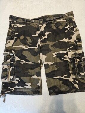 Men's Woodland Camo Cargo Shorts Size 42 - 100% Cotton Multi-Pocket Heavy Duty